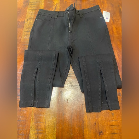 Brand new with tags! Hudson Black Jeans - Picture 4 of 4